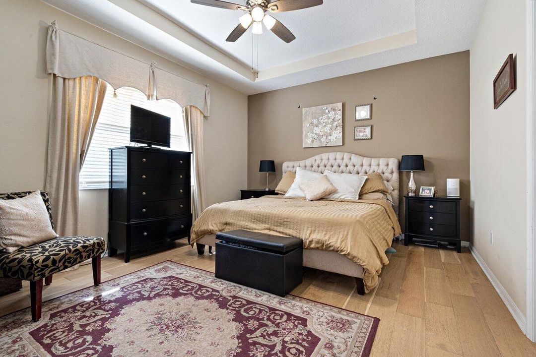 待售: $335,000 (3 贝兹, 2 浴室, 1547 平方英尺)