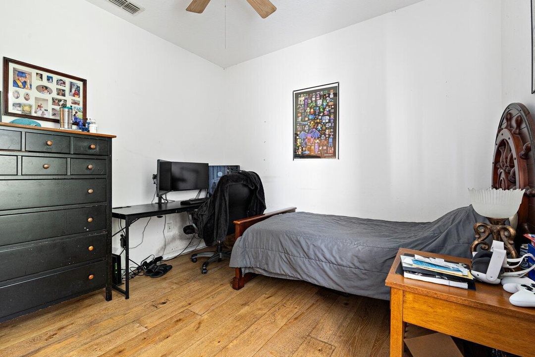 待售: $335,000 (3 贝兹, 2 浴室, 1547 平方英尺)