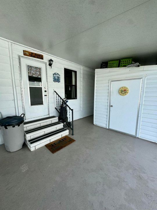 For Sale: $33,500 (2 beds, 2 baths, 1400 Square Feet)