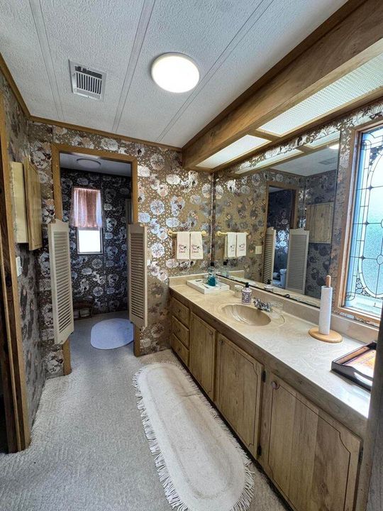 For Sale: $33,500 (2 beds, 2 baths, 1400 Square Feet)