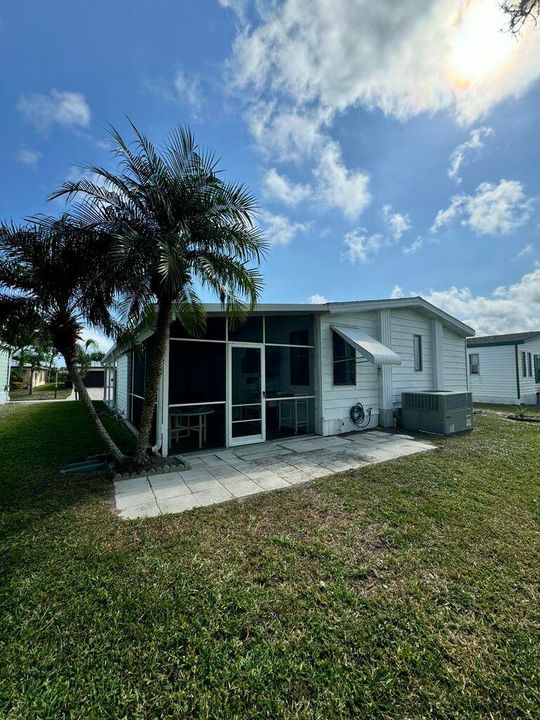 For Sale: $33,500 (2 beds, 2 baths, 1400 Square Feet)