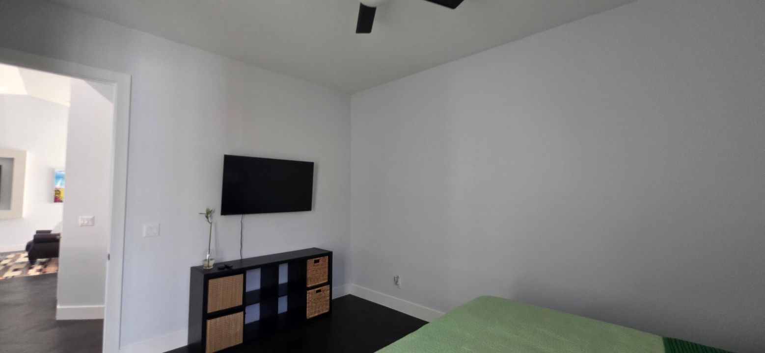 For Rent: $4,200 (4 beds, 4 baths, 2293 Square Feet)