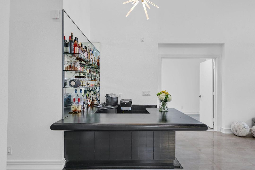 For Sale: $649,000 (3 beds, 2 baths, 2544 Square Feet)