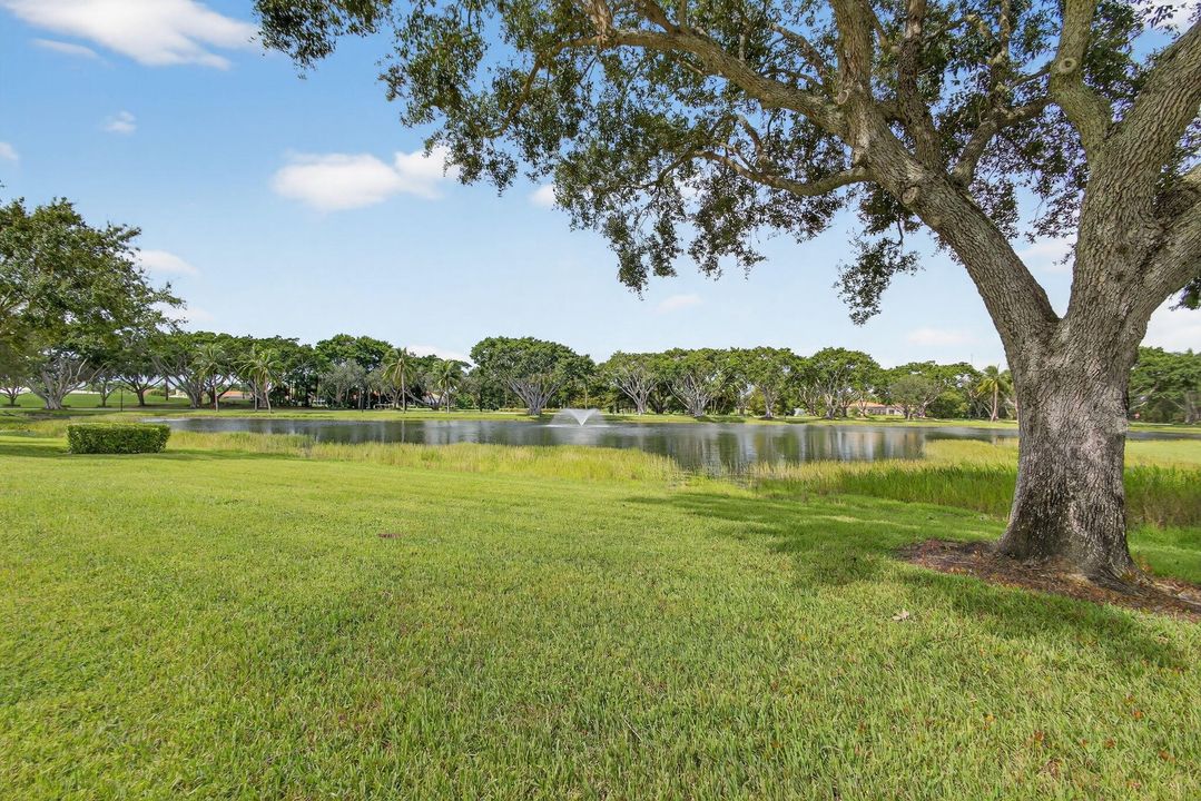 For Sale: $1,250,000 (3 beds, 3 baths, 2305 Square Feet)
