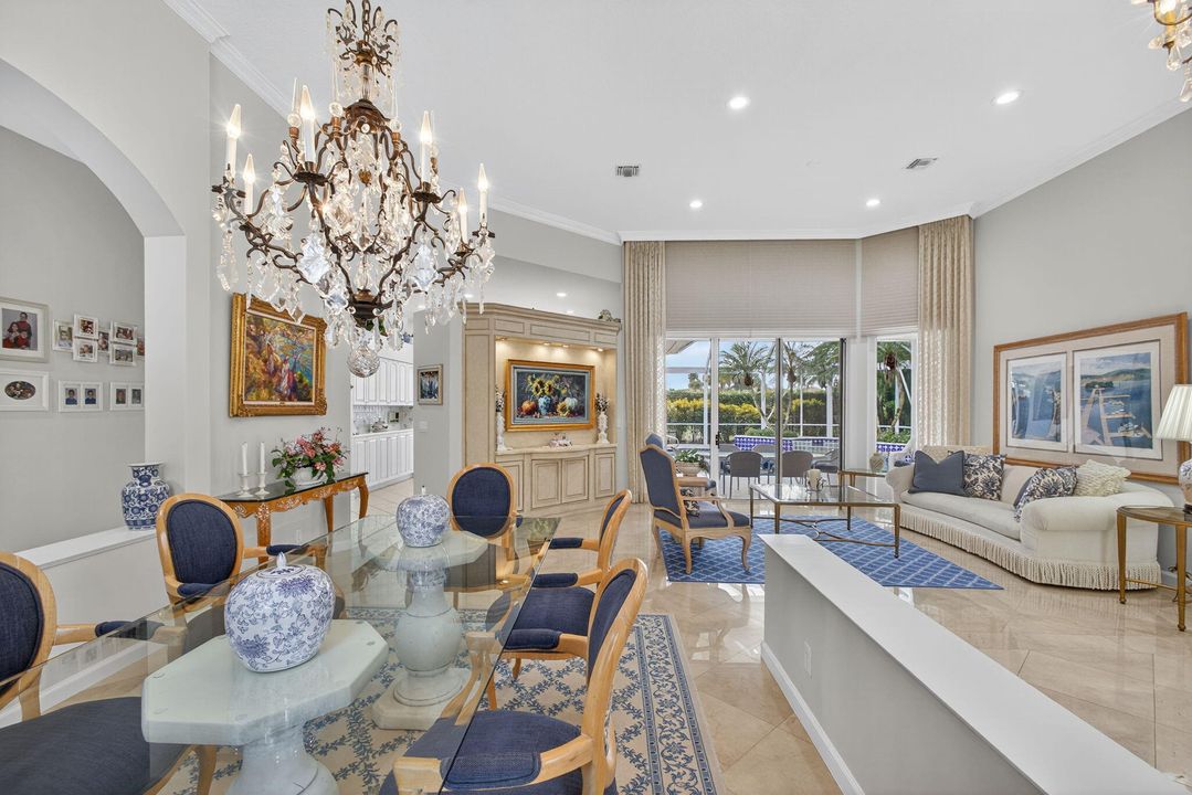 For Sale: $1,250,000 (3 beds, 3 baths, 2305 Square Feet)