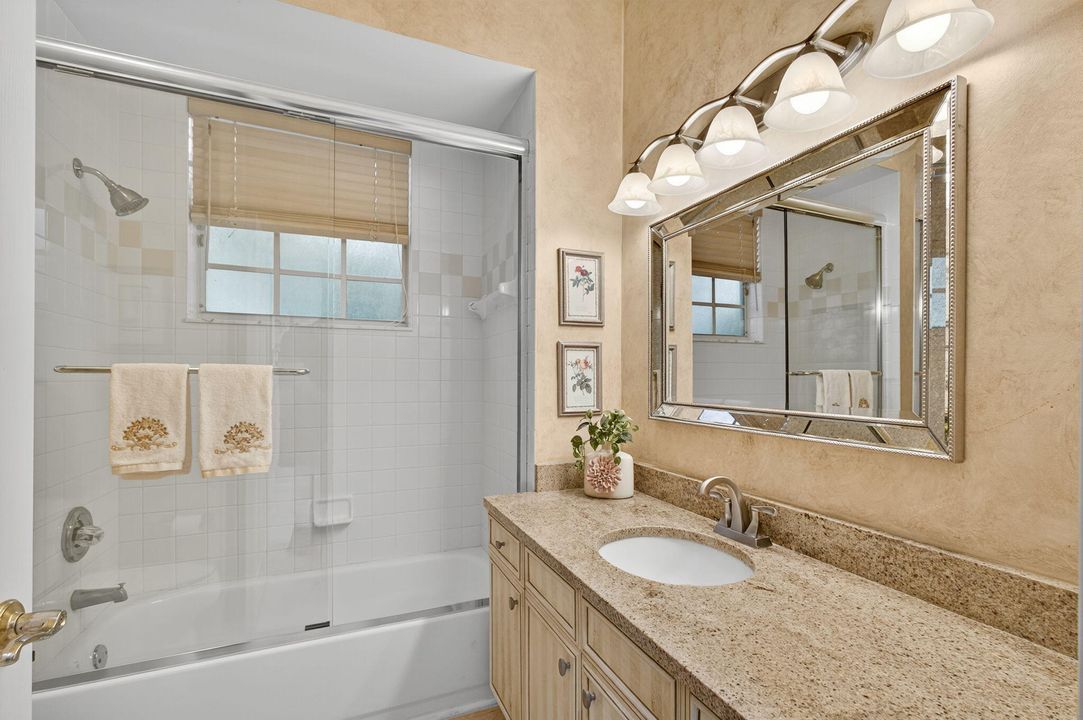 For Sale: $1,250,000 (3 beds, 3 baths, 2305 Square Feet)