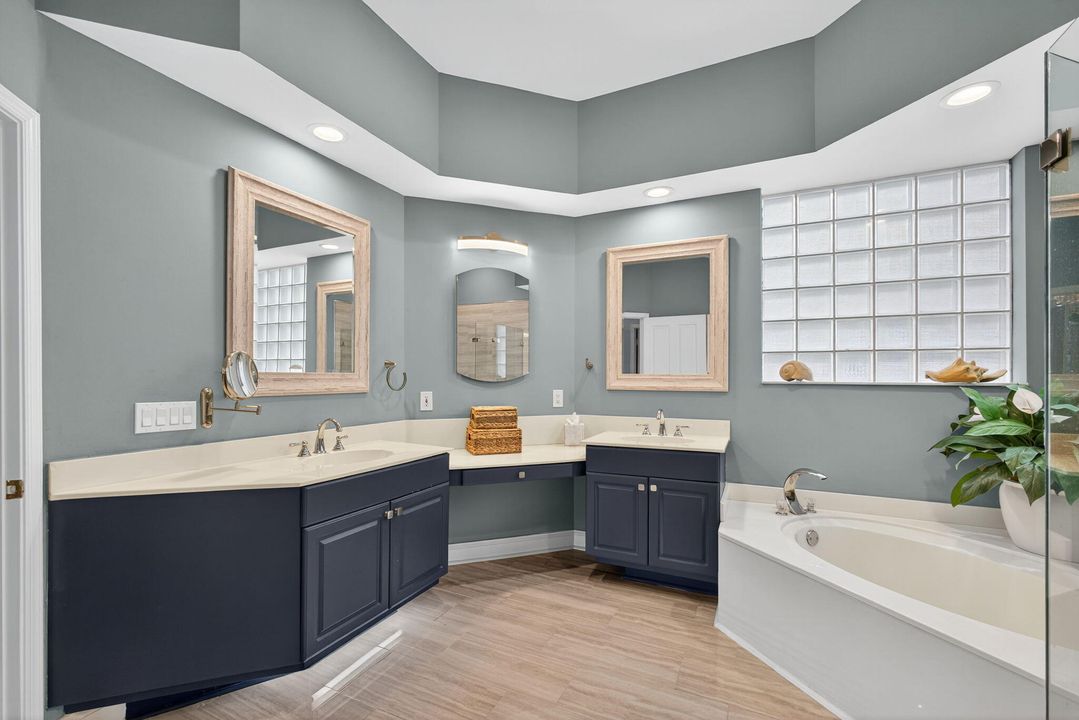 For Sale: $1,250,000 (3 beds, 3 baths, 2305 Square Feet)