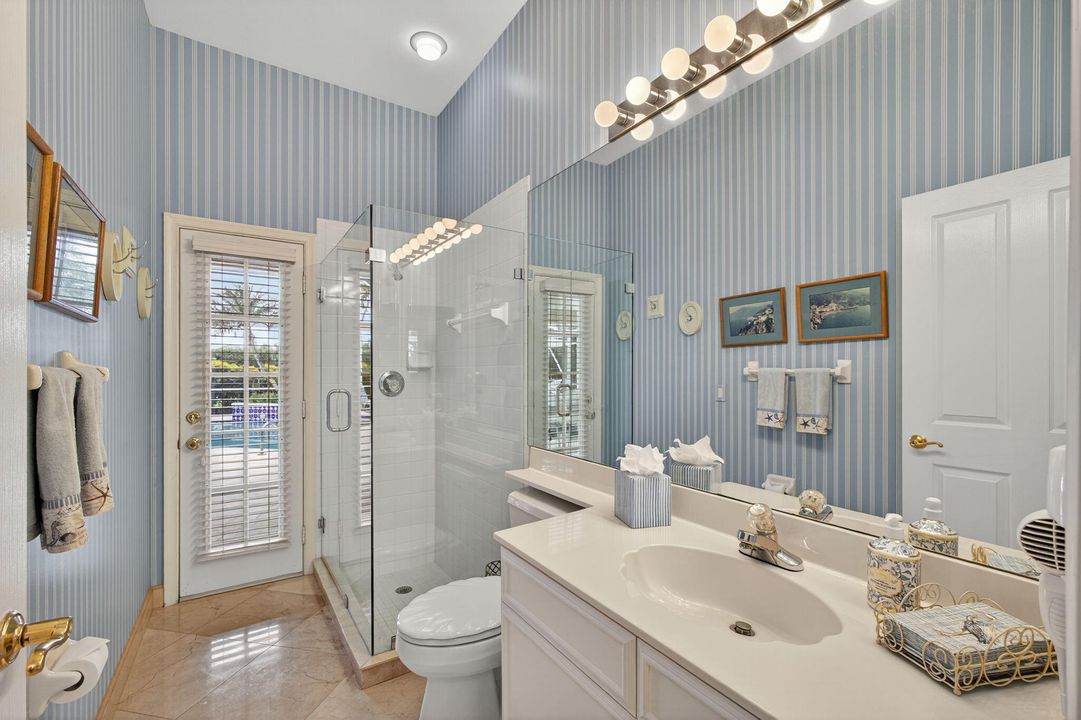 For Sale: $1,250,000 (3 beds, 3 baths, 2305 Square Feet)