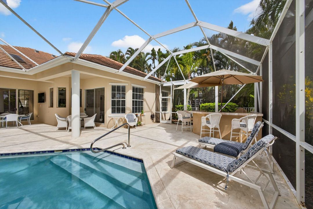 For Sale: $1,250,000 (3 beds, 3 baths, 2305 Square Feet)