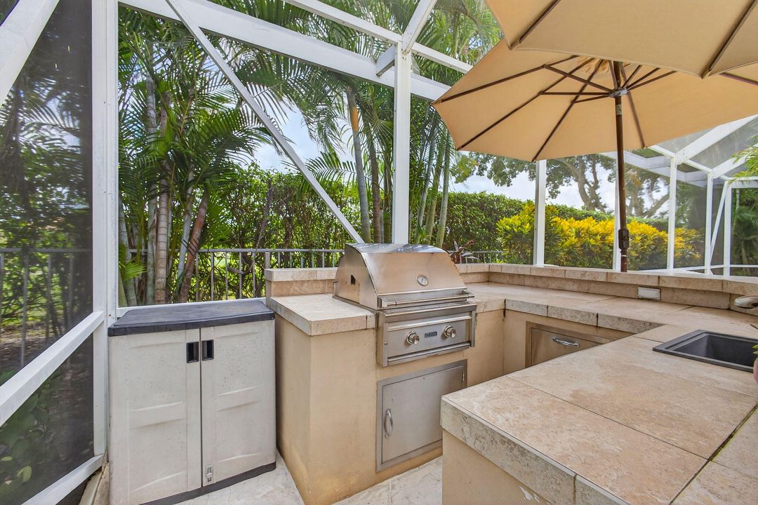 For Sale: $1,250,000 (3 beds, 3 baths, 2305 Square Feet)