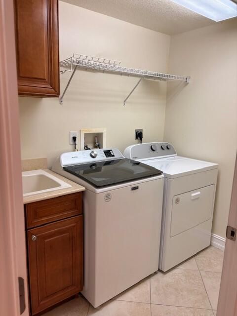 En Renta: $3,500 (3 camas, 2 baños, 2323 Pies cuadrados)