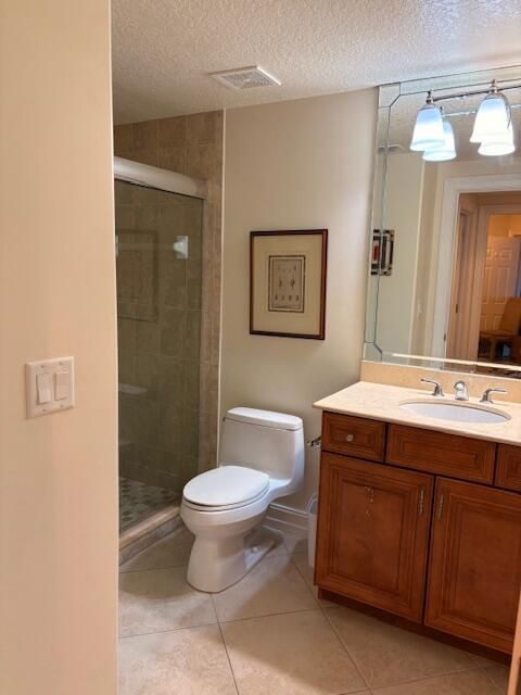 En Renta: $3,500 (3 camas, 2 baños, 2323 Pies cuadrados)