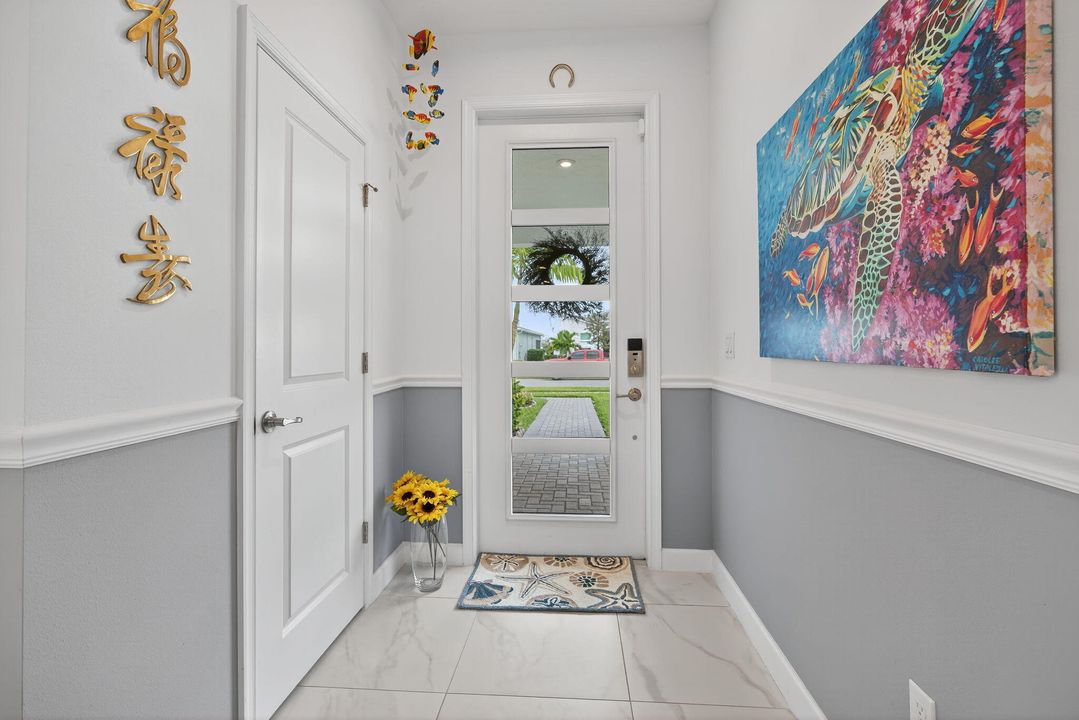 Active With Contract: $425,000 (2 beds, 2 baths, 1635 Square Feet)