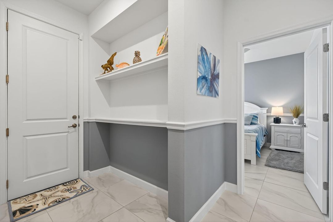 Active With Contract: $425,000 (2 beds, 2 baths, 1635 Square Feet)