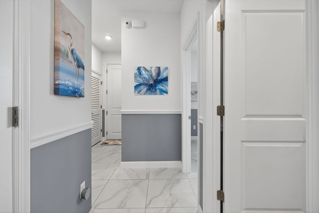 Active With Contract: $425,000 (2 beds, 2 baths, 1635 Square Feet)