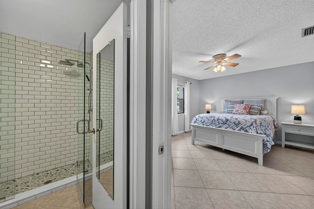 合同活跃: $477,000 (3 贝兹, 3 浴室, 1740 平方英尺)