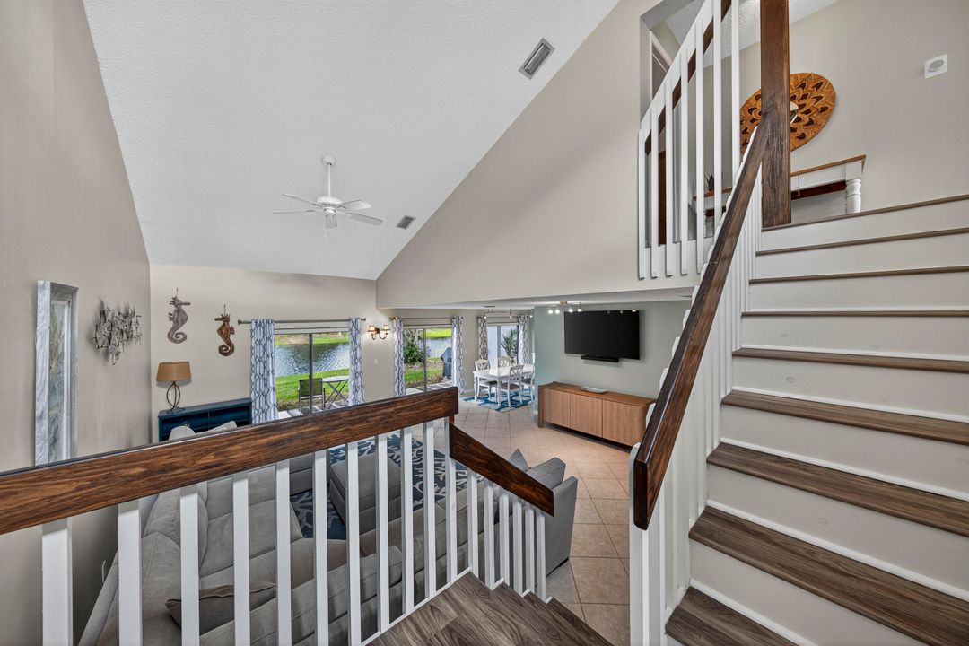 合同活跃: $477,000 (3 贝兹, 3 浴室, 1740 平方英尺)