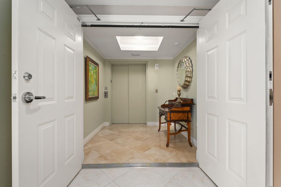 For Sale: $1,250,000 (3 beds, 3 baths, 2635 Square Feet)