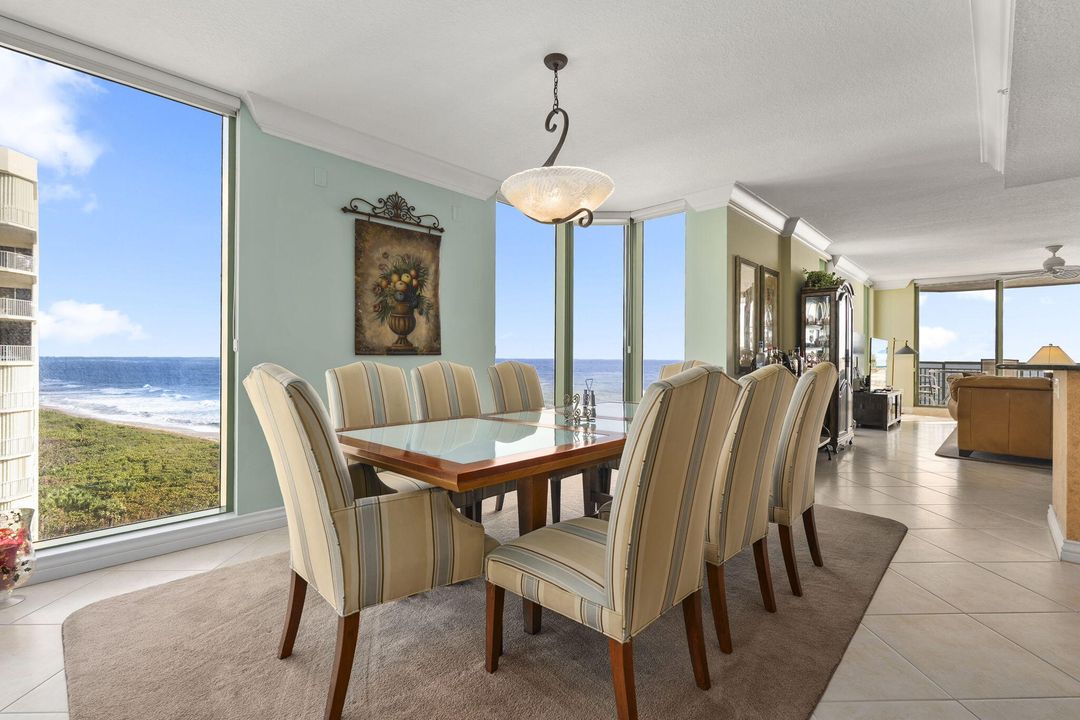 For Sale: $1,250,000 (3 beds, 3 baths, 2635 Square Feet)