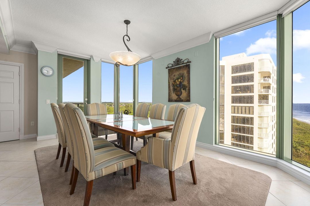 For Sale: $1,250,000 (3 beds, 3 baths, 2635 Square Feet)