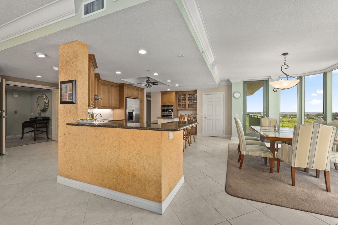 For Sale: $1,250,000 (3 beds, 3 baths, 2635 Square Feet)