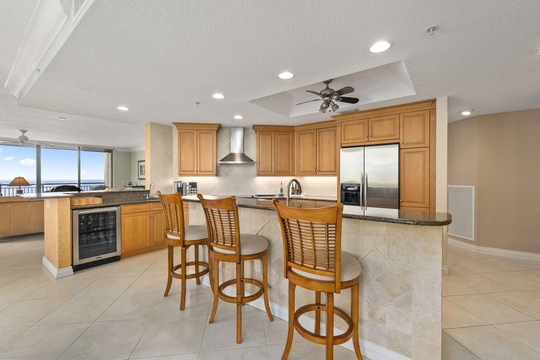 For Sale: $1,250,000 (3 beds, 3 baths, 2635 Square Feet)