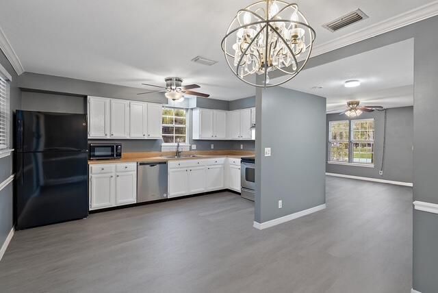 待售: $320,000 (2 贝兹, 2 浴室, 1058 平方英尺)