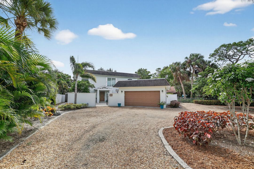 待售: $875,000 (3 贝兹, 2 浴室, 2583 平方英尺)