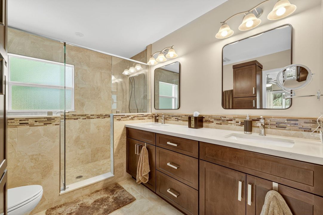 待售: $875,000 (3 贝兹, 2 浴室, 2583 平方英尺)