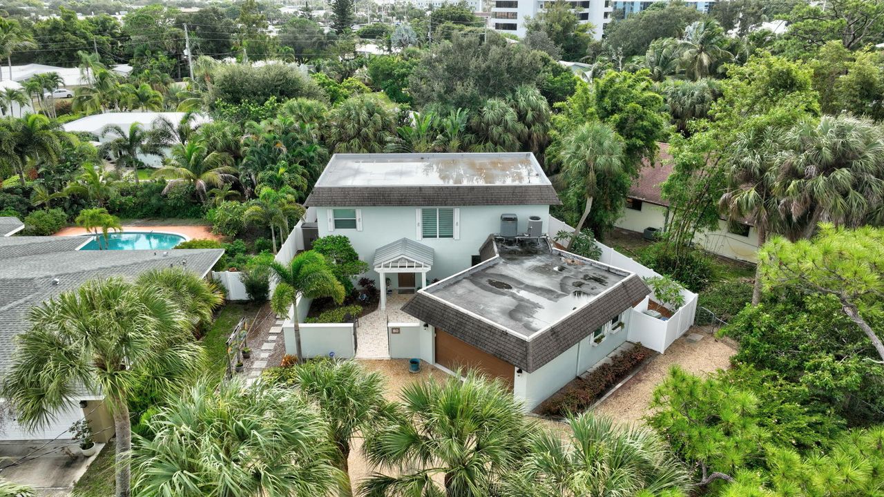 待售: $875,000 (3 贝兹, 2 浴室, 2583 平方英尺)