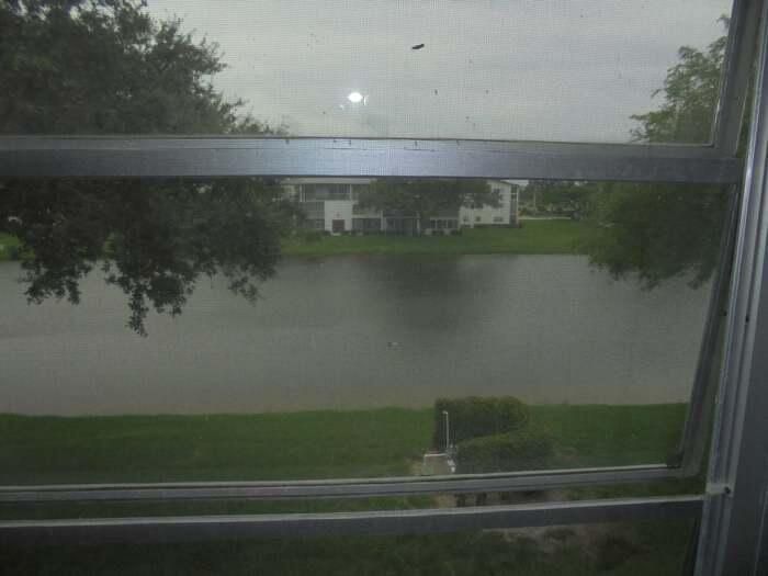 合同活跃: $80,000 (1 贝兹, 1 浴室, 732 平方英尺)