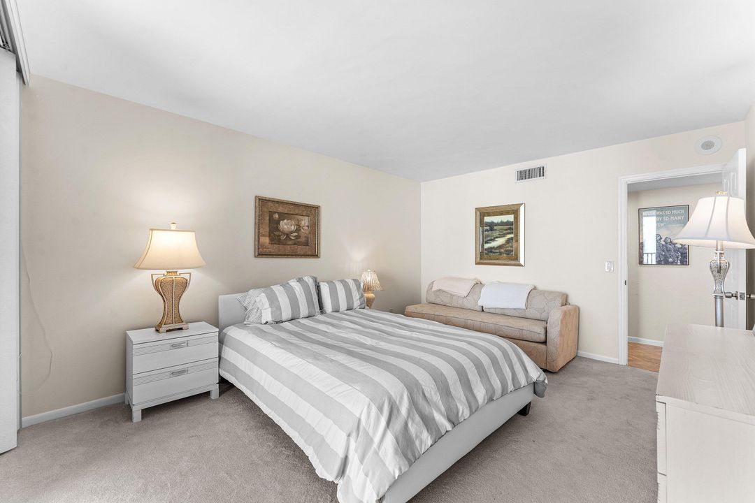 На продажу: $583,000 (2 спален, 2 ванн, 1687 Квадратных фут)