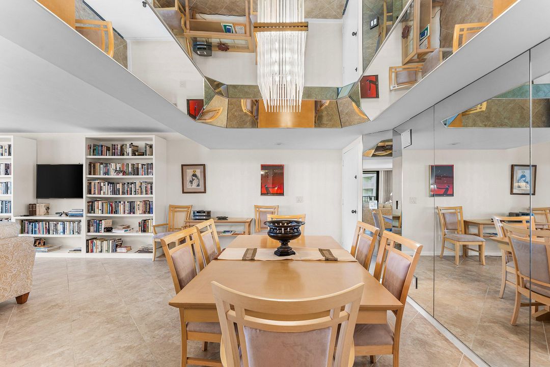 На продажу: $583,000 (2 спален, 2 ванн, 1687 Квадратных фут)