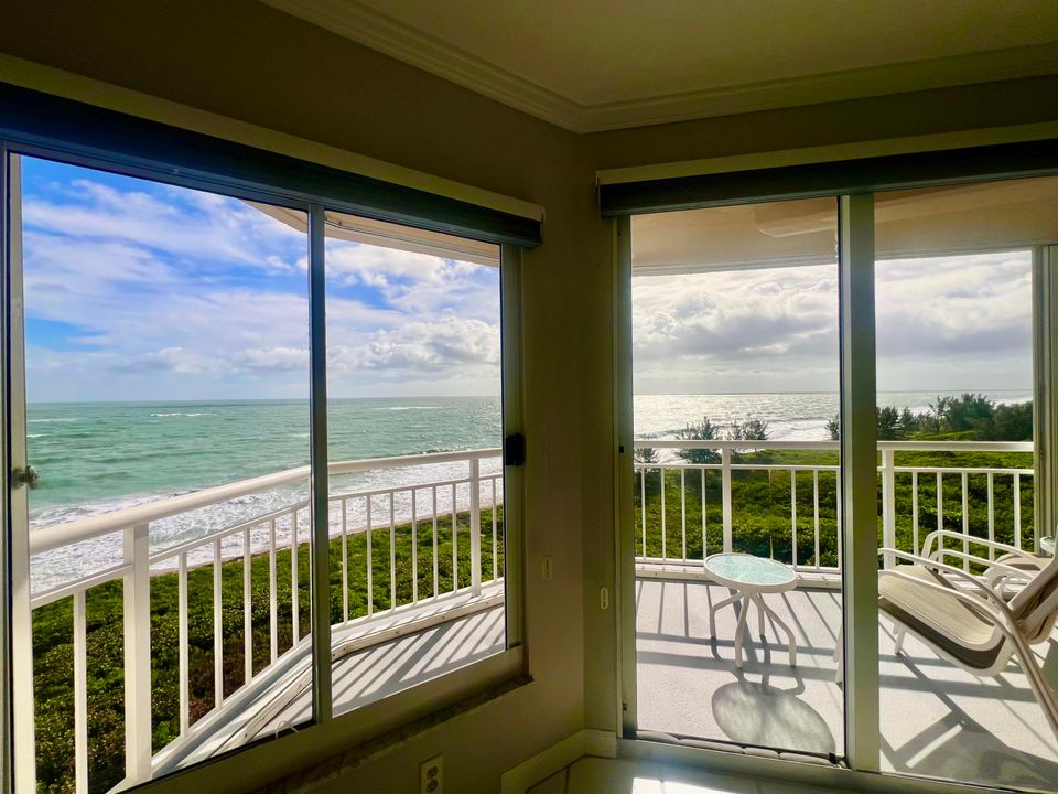 待售: $497,900 (2 贝兹, 2 浴室, 1239 平方英尺)