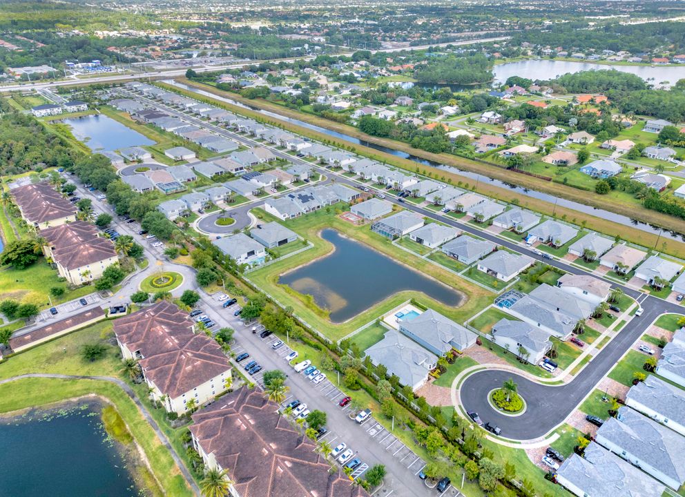 На продажу: $1,050,000 (4 спален, 3 ванн, 2604 Квадратных фут)