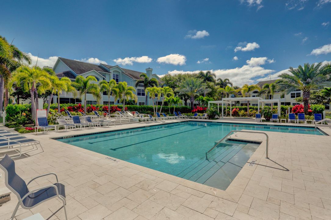 Active With Contract: $7,000 (2 beds, 2 baths, 1263 Square Feet)