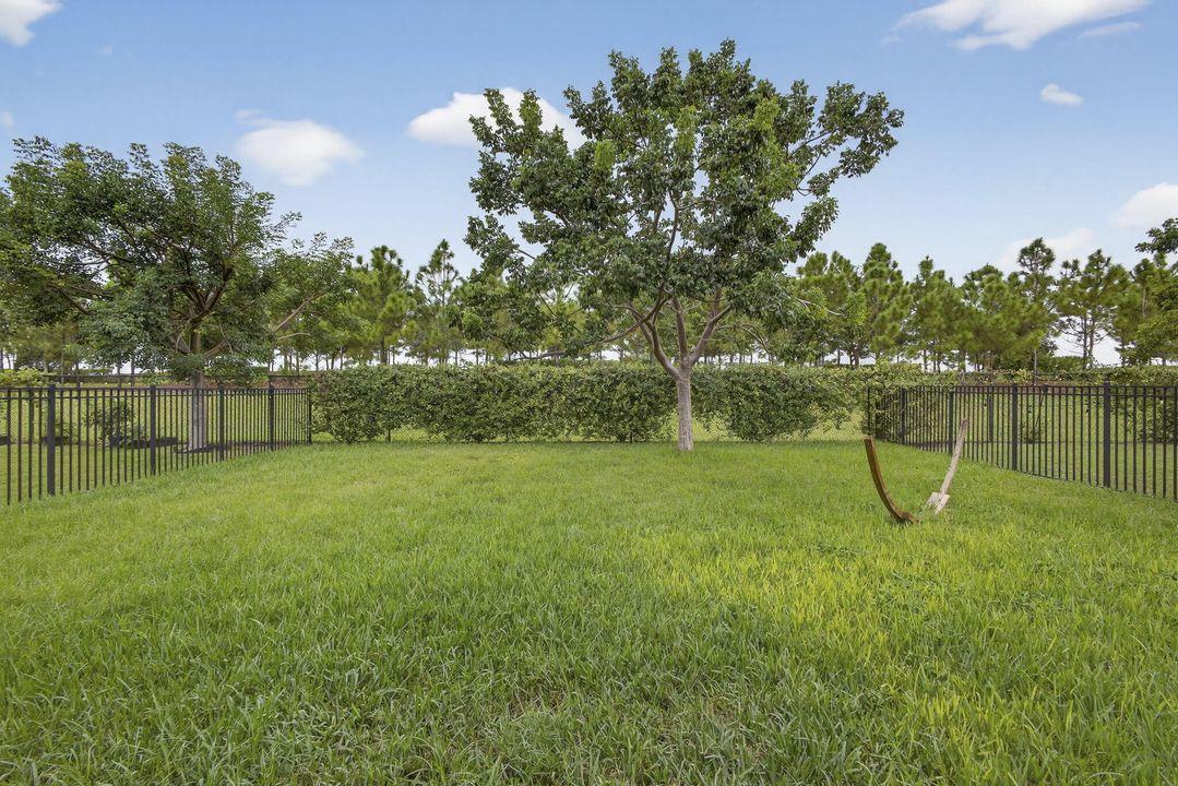 待售: $609,000 (3 贝兹, 2 浴室, 2384 平方英尺)