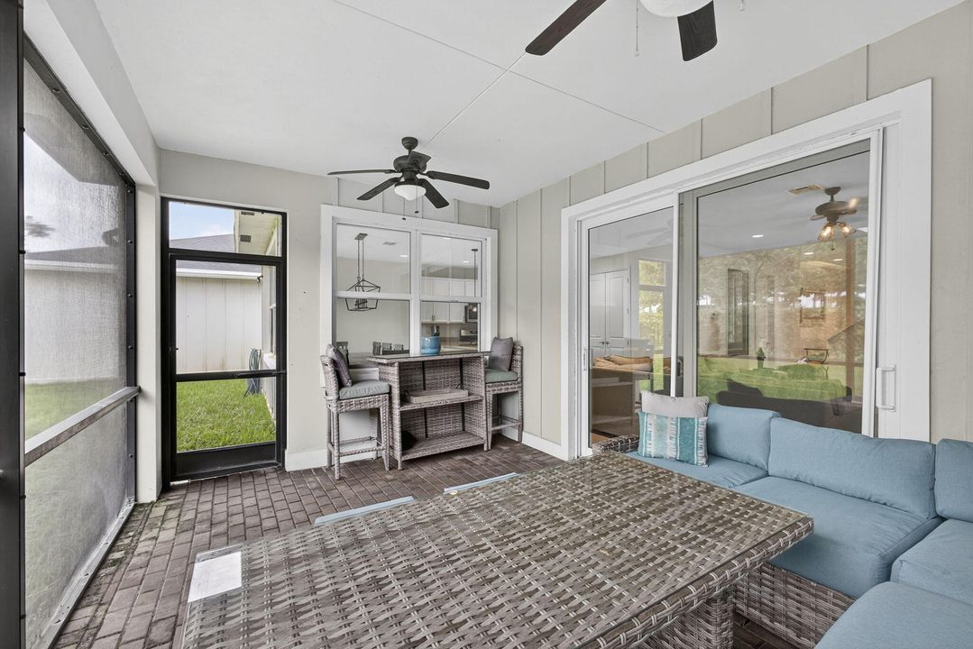 待售: $609,000 (3 贝兹, 2 浴室, 2384 平方英尺)