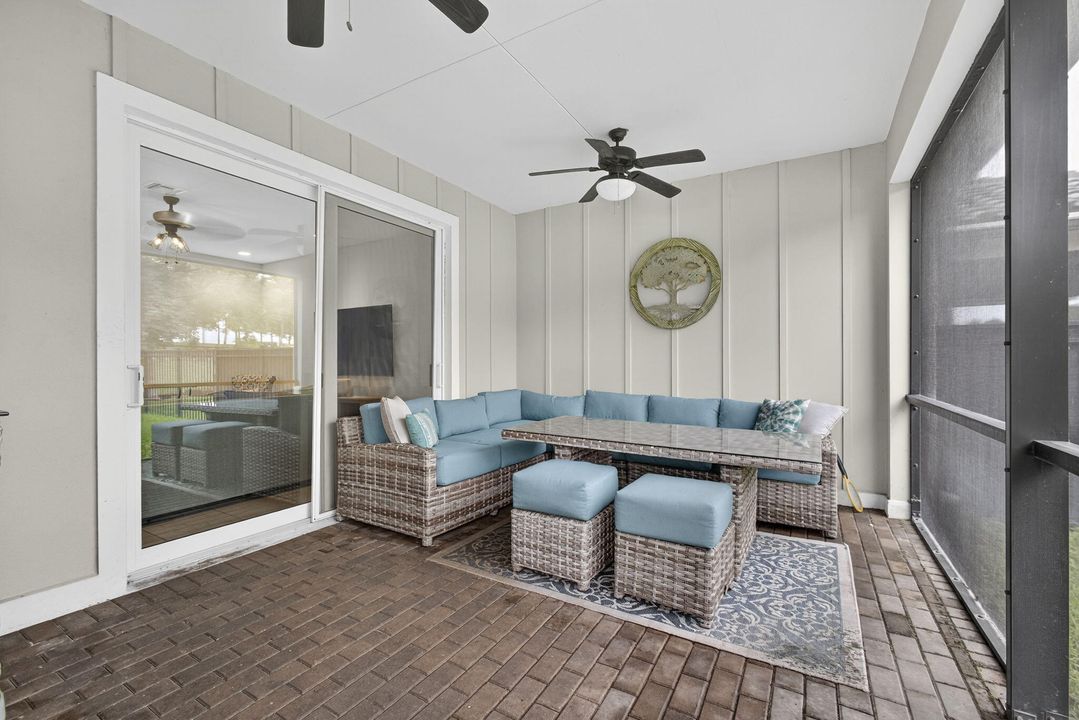 待售: $609,000 (3 贝兹, 2 浴室, 2384 平方英尺)