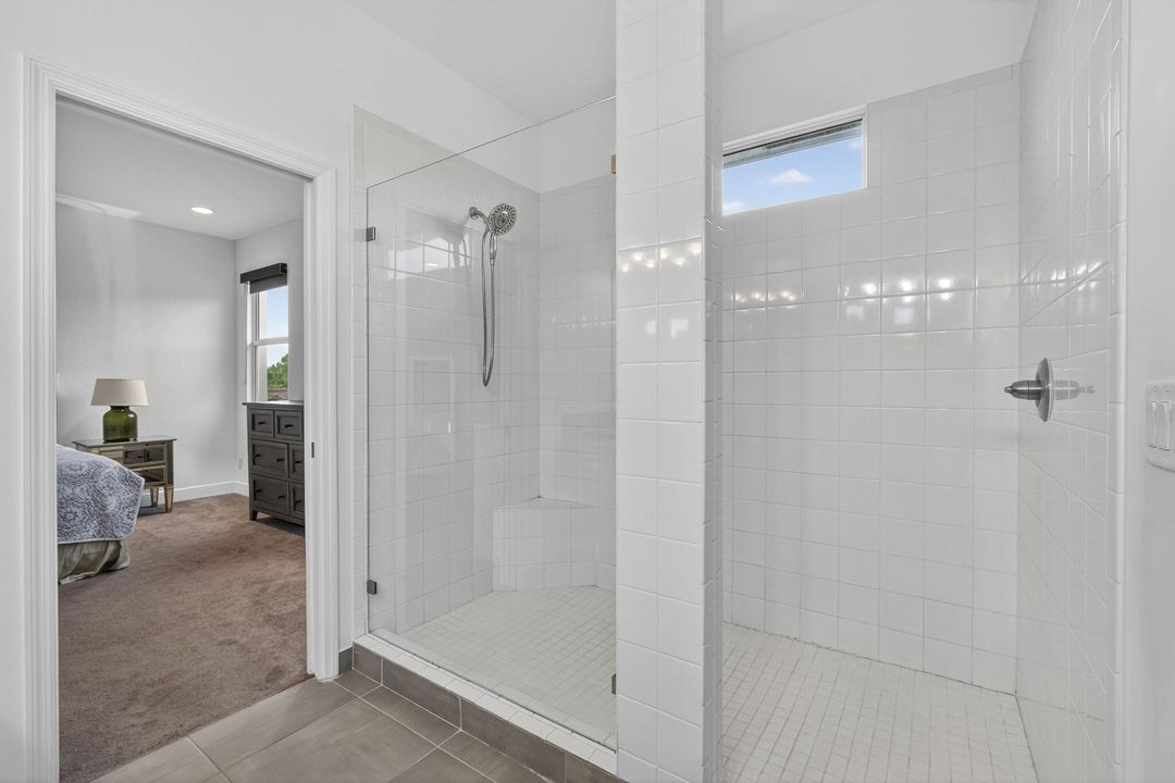 待售: $609,000 (3 贝兹, 2 浴室, 2384 平方英尺)