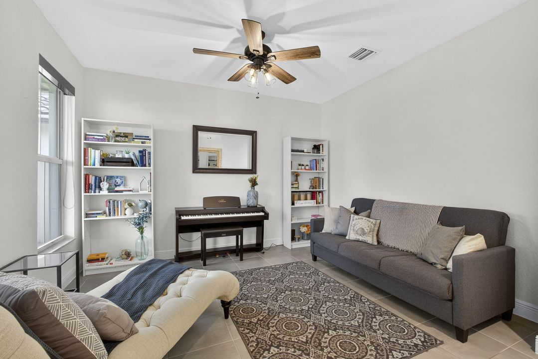 待售: $609,000 (3 贝兹, 2 浴室, 2384 平方英尺)