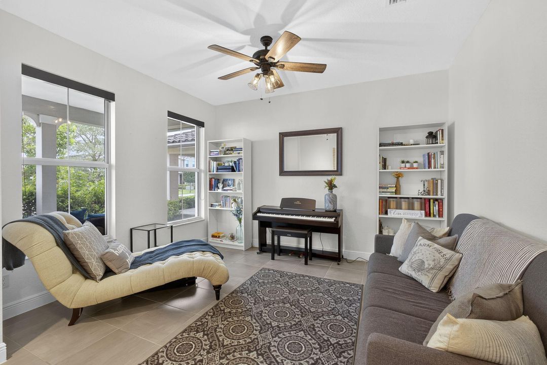 待售: $609,000 (3 贝兹, 2 浴室, 2384 平方英尺)