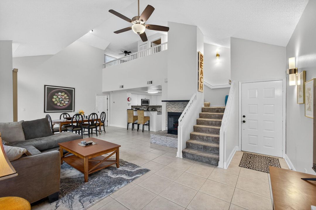 Active With Contract: $7,000 (2 beds, 2 baths, 1263 Square Feet)