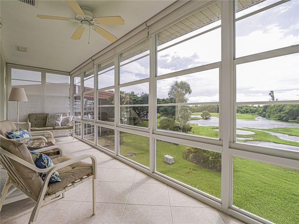 合同活跃: $167,900 (2 贝兹, 2 浴室, 1251 平方英尺)