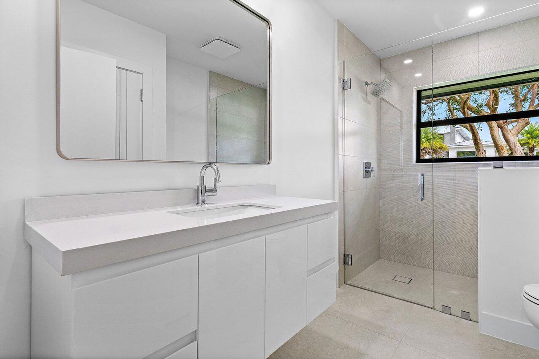 待售: $4,299,900 (4 贝兹, 4 浴室, 4120 平方英尺)