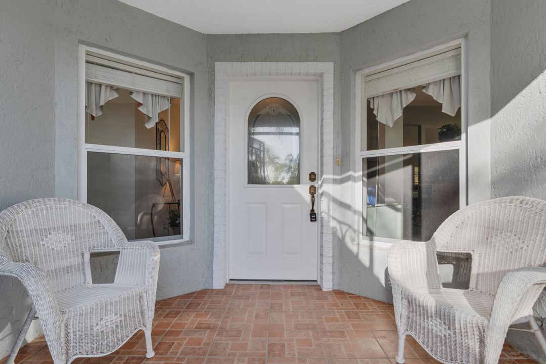 待售: $225,000 (3 贝兹, 2 浴室, 1819 平方英尺)