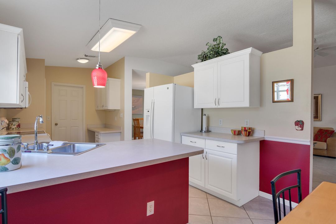 待售: $225,000 (3 贝兹, 2 浴室, 1819 平方英尺)