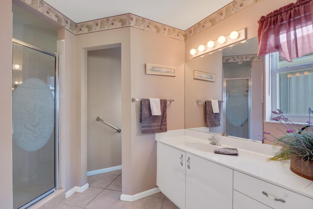 待售: $225,000 (3 贝兹, 2 浴室, 1819 平方英尺)