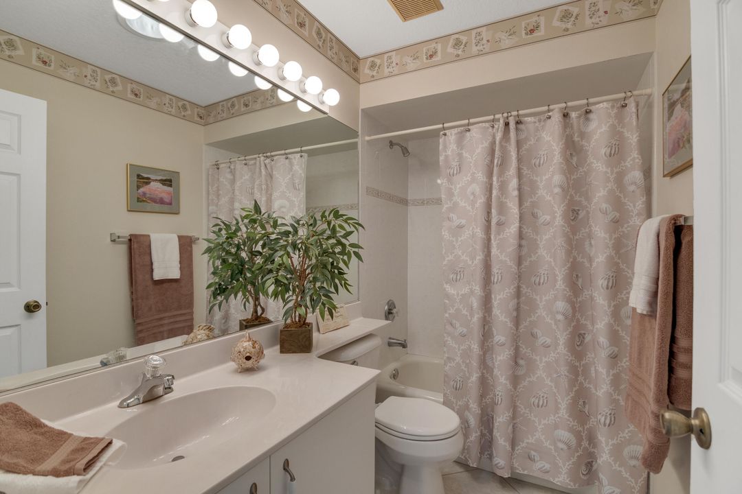 待售: $225,000 (3 贝兹, 2 浴室, 1819 平方英尺)