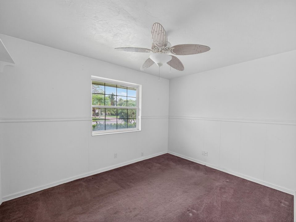 Activo con contrato: $995,599 (3 camas, 2 baños, 2292 Pies cuadrados)